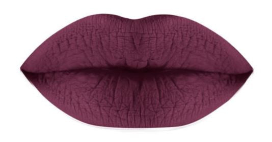 makeup, matte lips, matte lip tutorial, how to, how to apply lipstick, lipstick, makeup tutorial, beauty, beauty trends, beauty help, how to wear lipstick