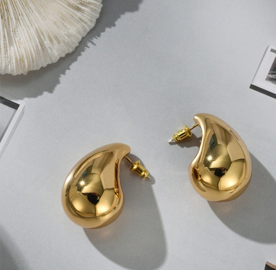 Gold Raindrop Earrings