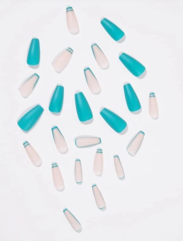 Green Tips Press On Nails