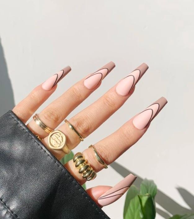 U Press On Nail Set